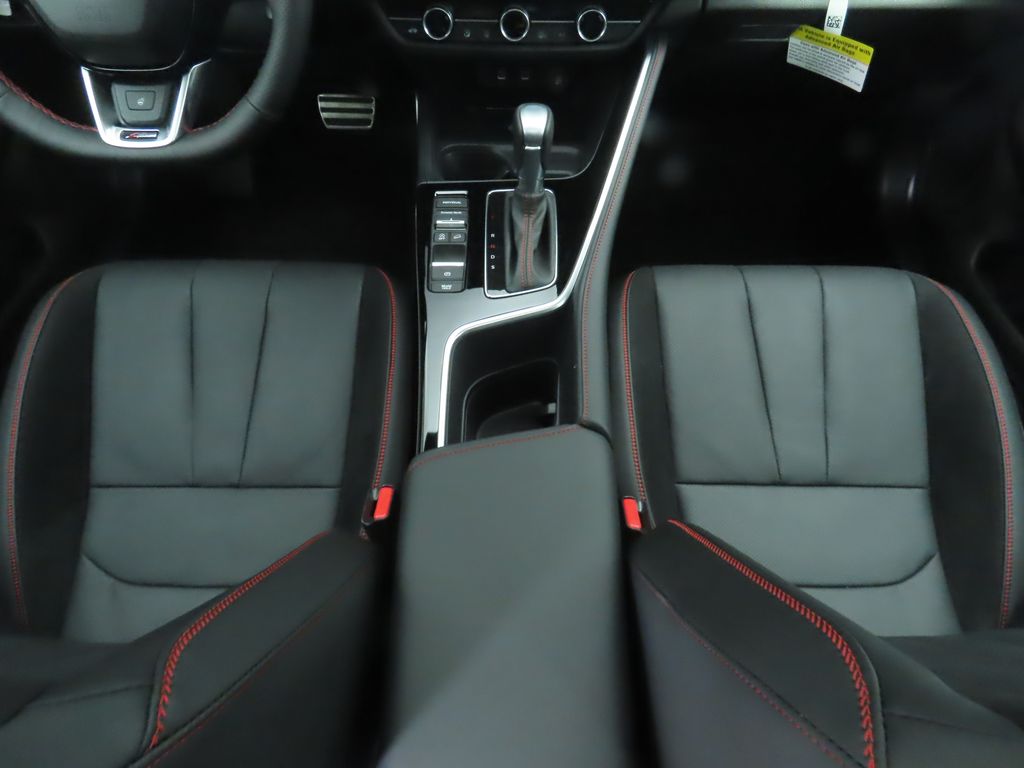 Thumbnail: 2025 Acura ADX - 17