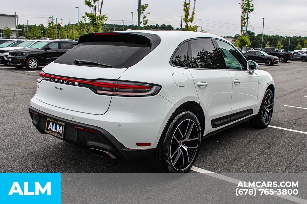 Used 2024 White Porsche Base image 5
