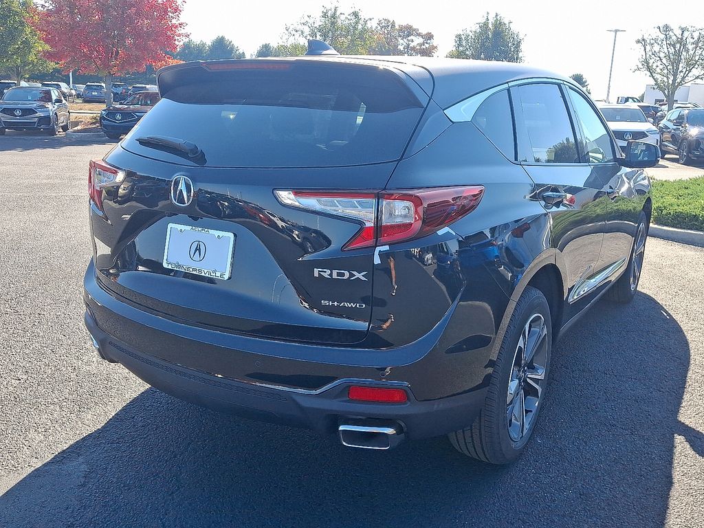 Thumbnail: 2025 Acura RDX - 4