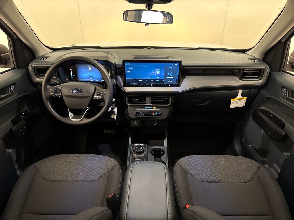 2025 Ford Maverick XL photo 4