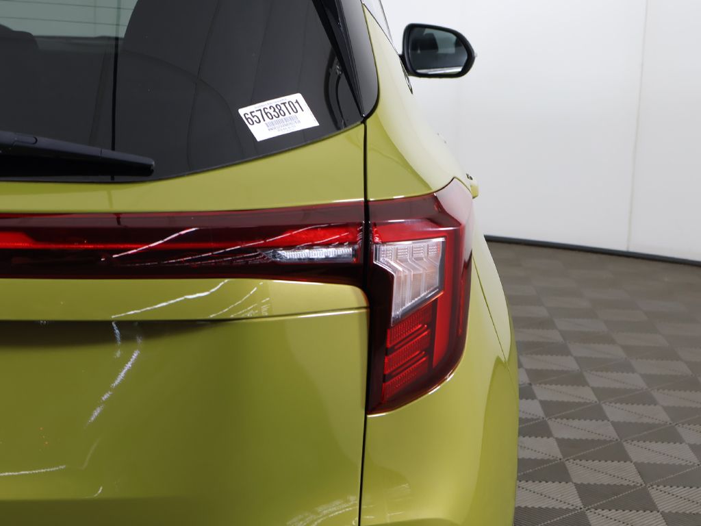 Used 2024 Green Kia S image 15