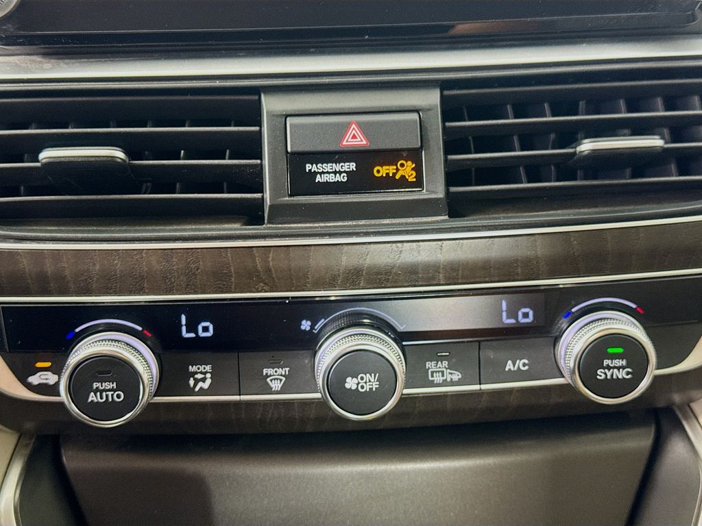 Used Car 2018 Honda Accord  Ex-l For Sale Under $25,000 In Austin, Texas