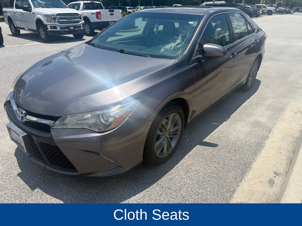 2017 Toyota Camry SE