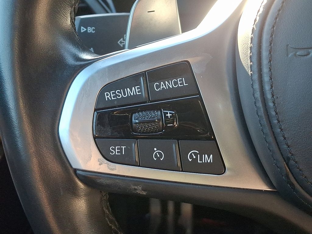 Thumbnail: 2021 BMW 3 Series - 22