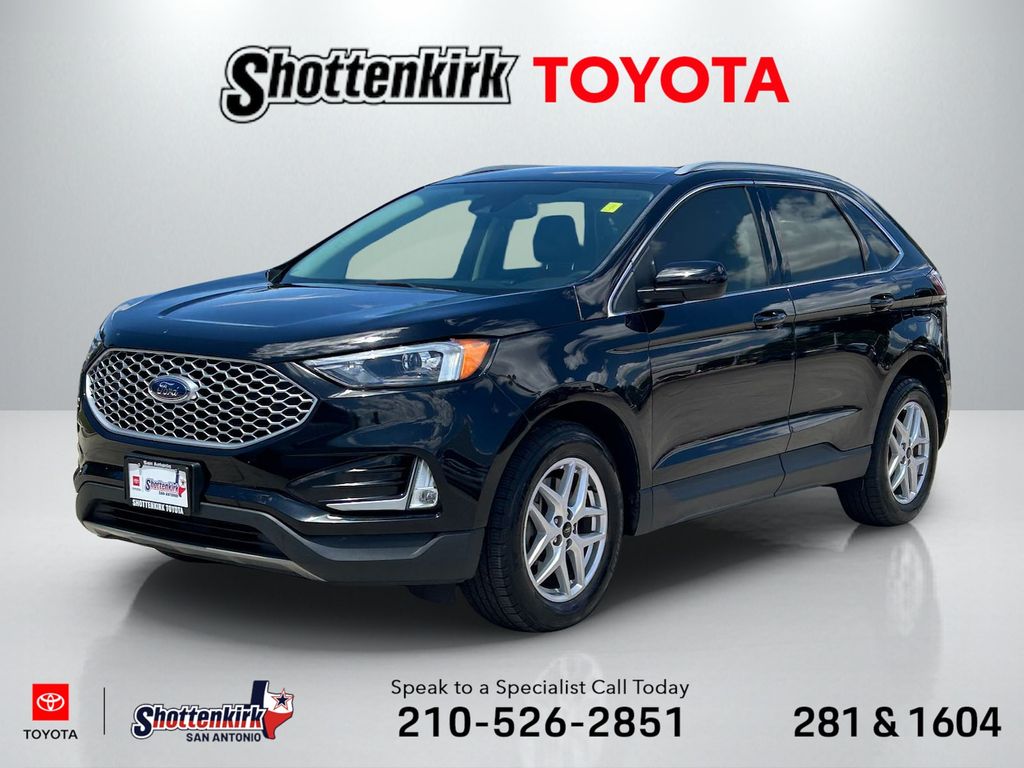 2024 Ford Edge SEL AWD's photo
