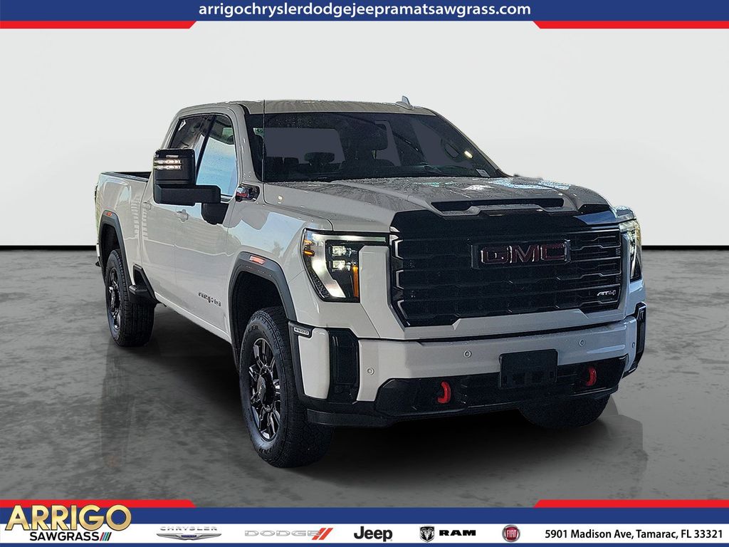 Summit White 2025 GMC Sierra 2500HD Pickup Truck Four-Wheel Drive Automatic