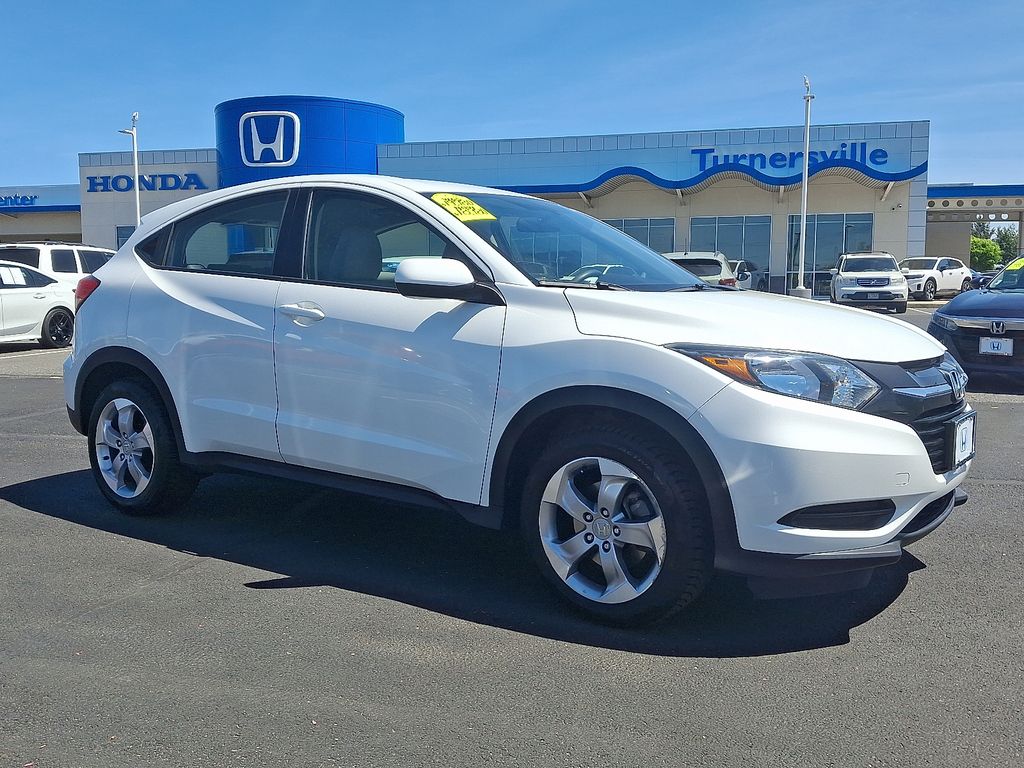 2018 Honda HR-V LX 3