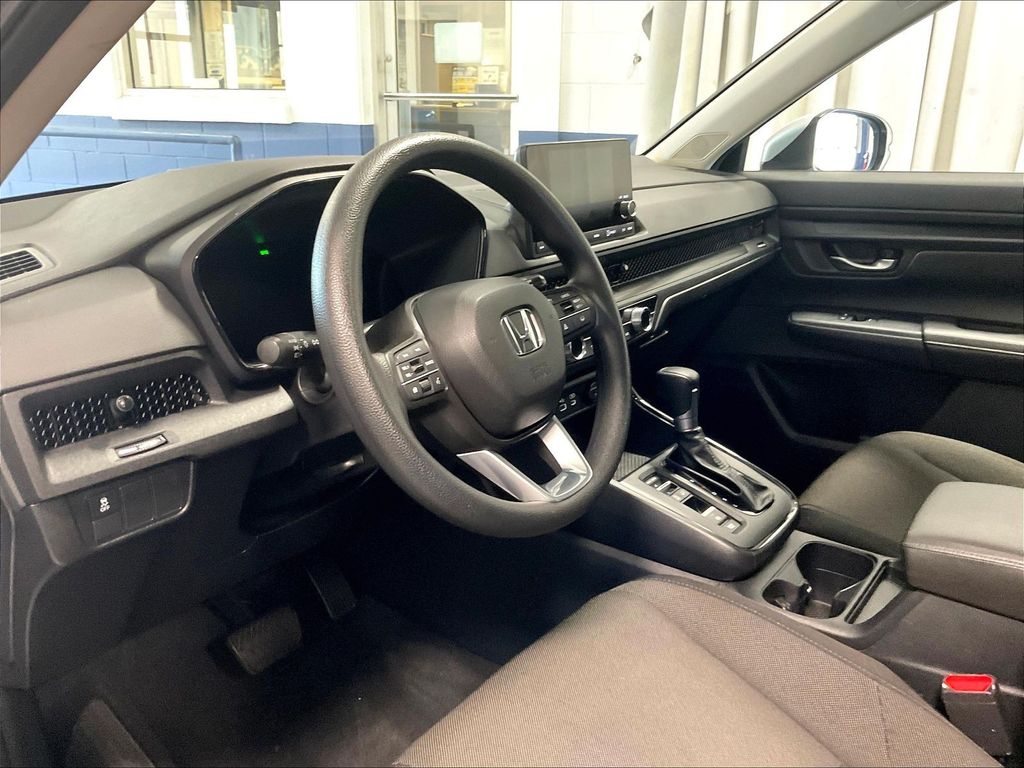 2025 Honda CR-V — photo 7