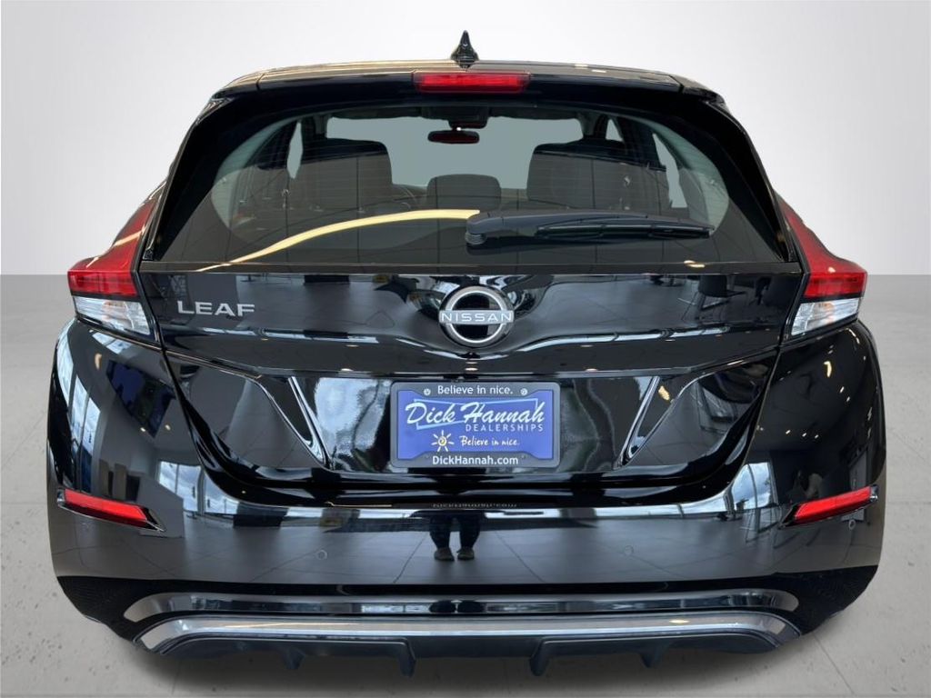 2024 Nissan Leaf S