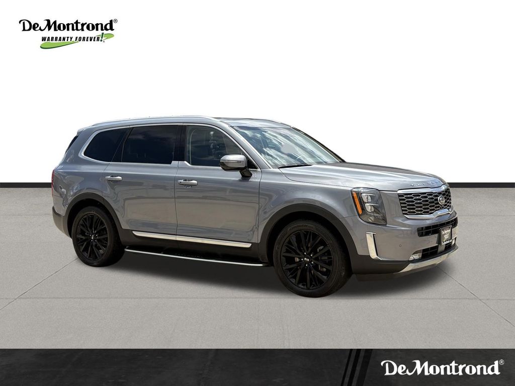 2020 Kia Telluride SX Silver at Bravo Nissan