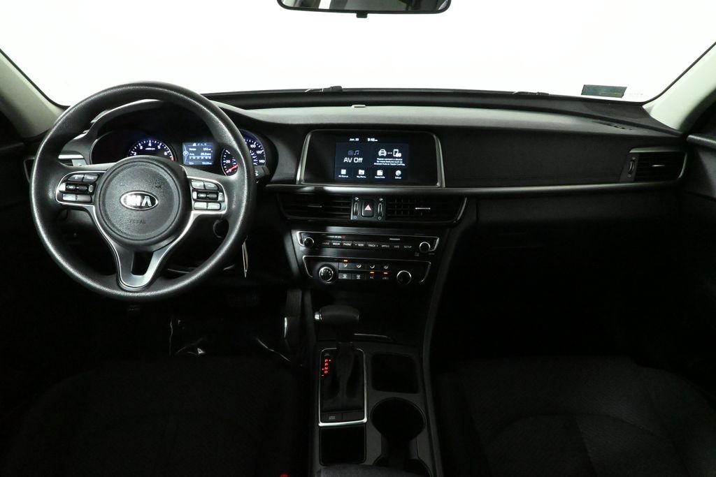Thumbnail: 2018 Kia Optima - 17