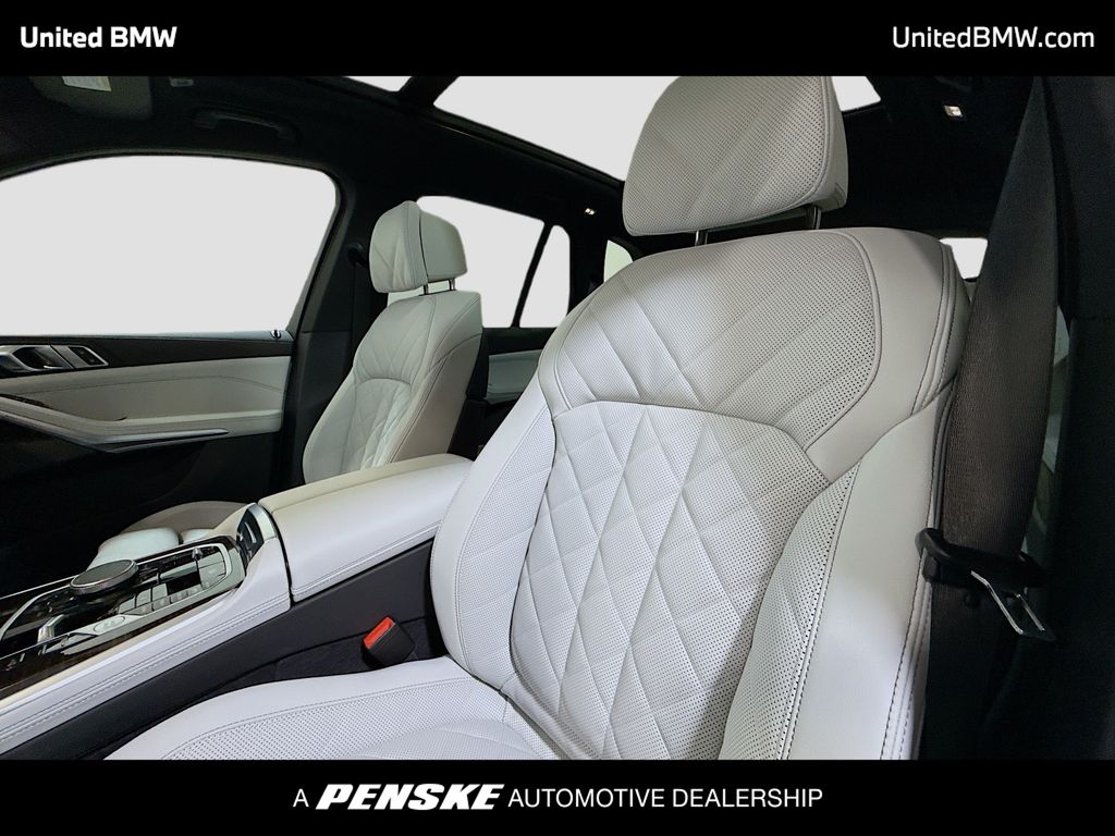 Thumbnail: 2026 BMW X5 - 5