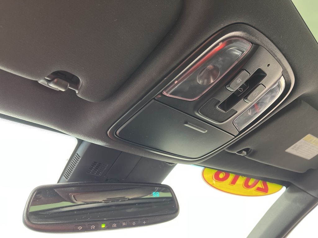 Thumbnail: 2018 Kia Stinger - 26