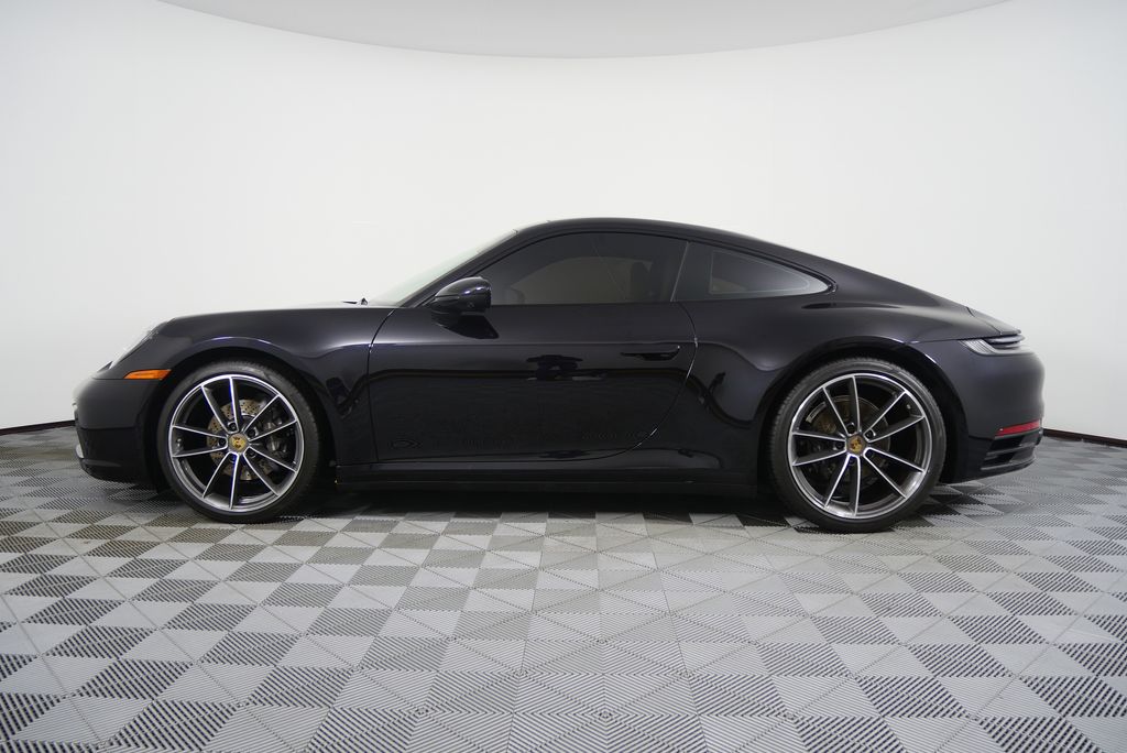 Thumbnail: 2022 Porsche 911 - 10