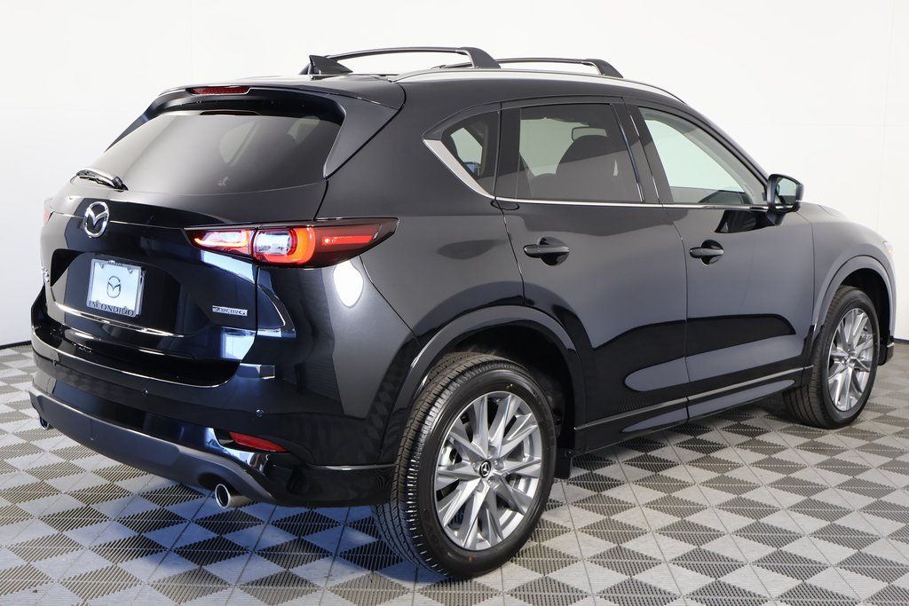 Thumbnail: 2025 Mazda CX-5 - 2
