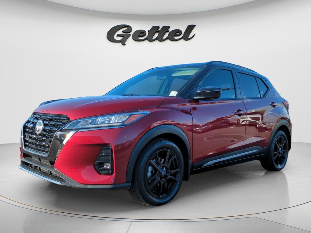 2024 Nissan Kicks SR