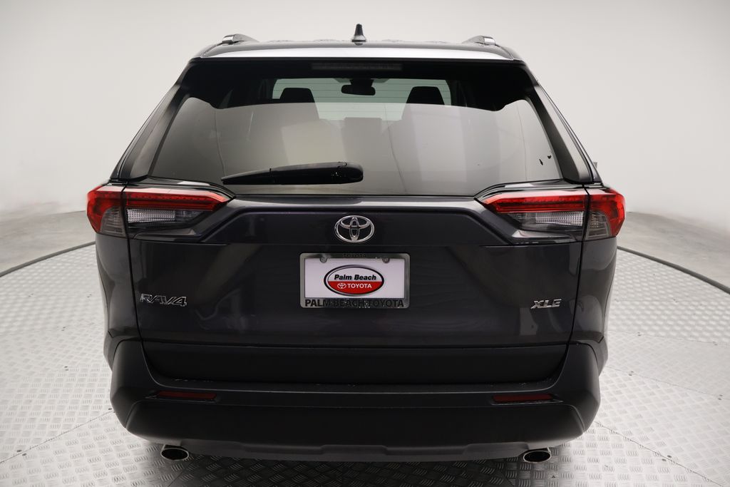 Thumbnail: 2023 Toyota RAV4 - 10