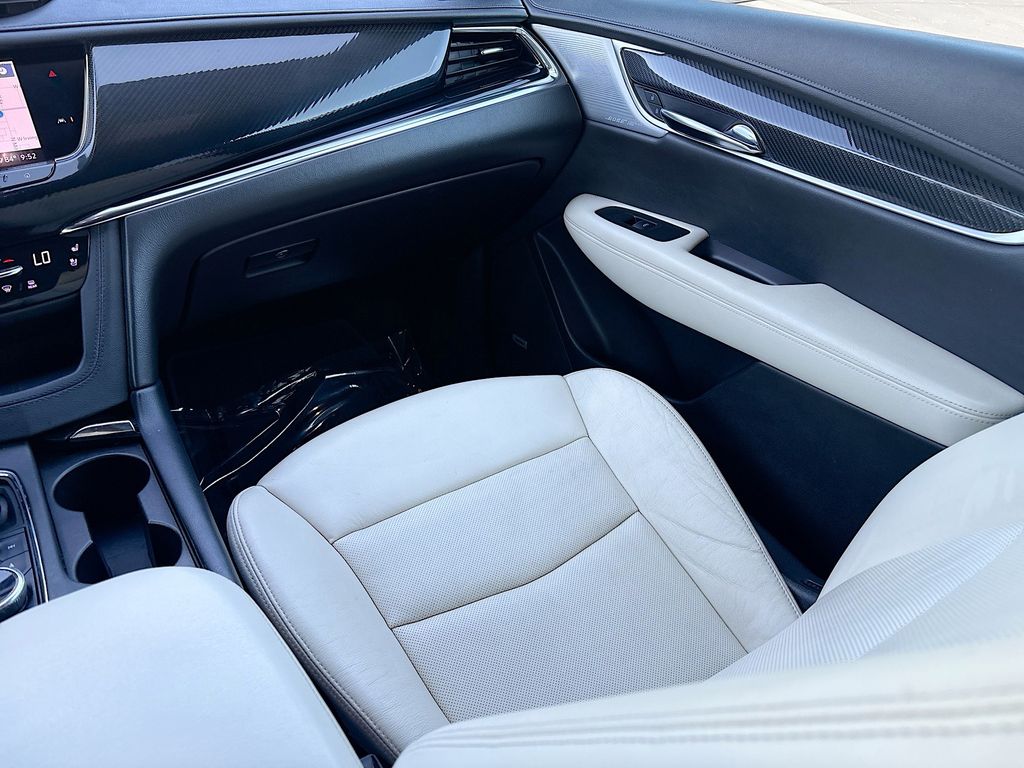 Used 2020 Gray Cadillac Sport image 25