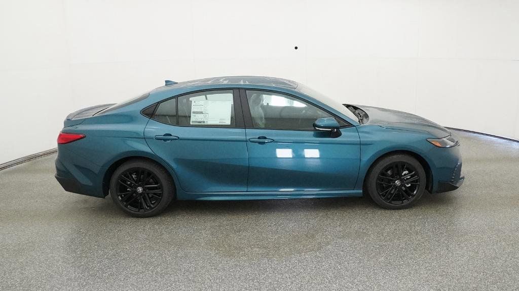 Thumbnail: 2026 Toyota Camry - 10