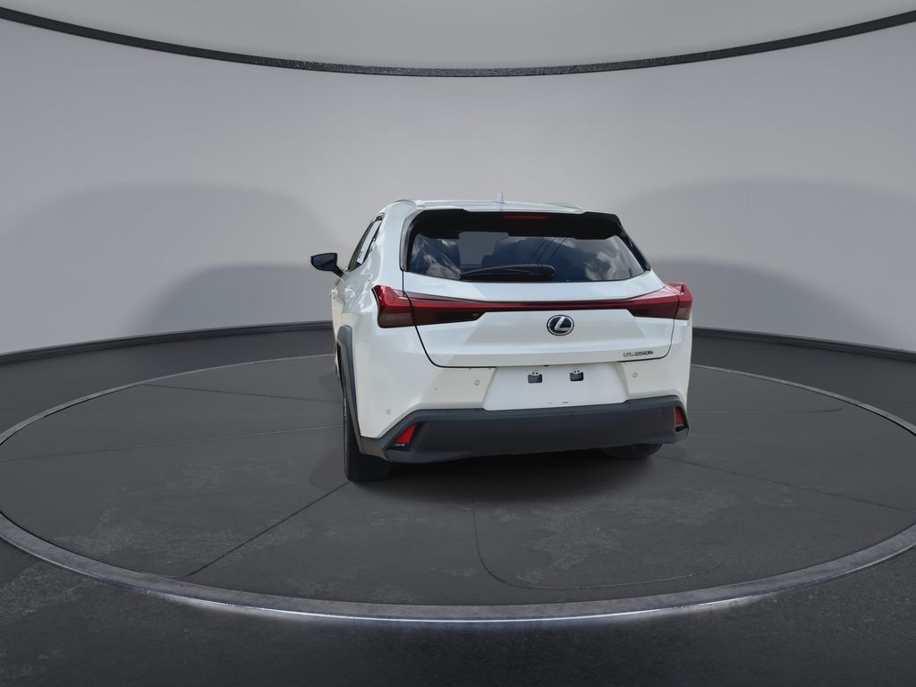 Thumbnail: 2021 Lexus UX - 7