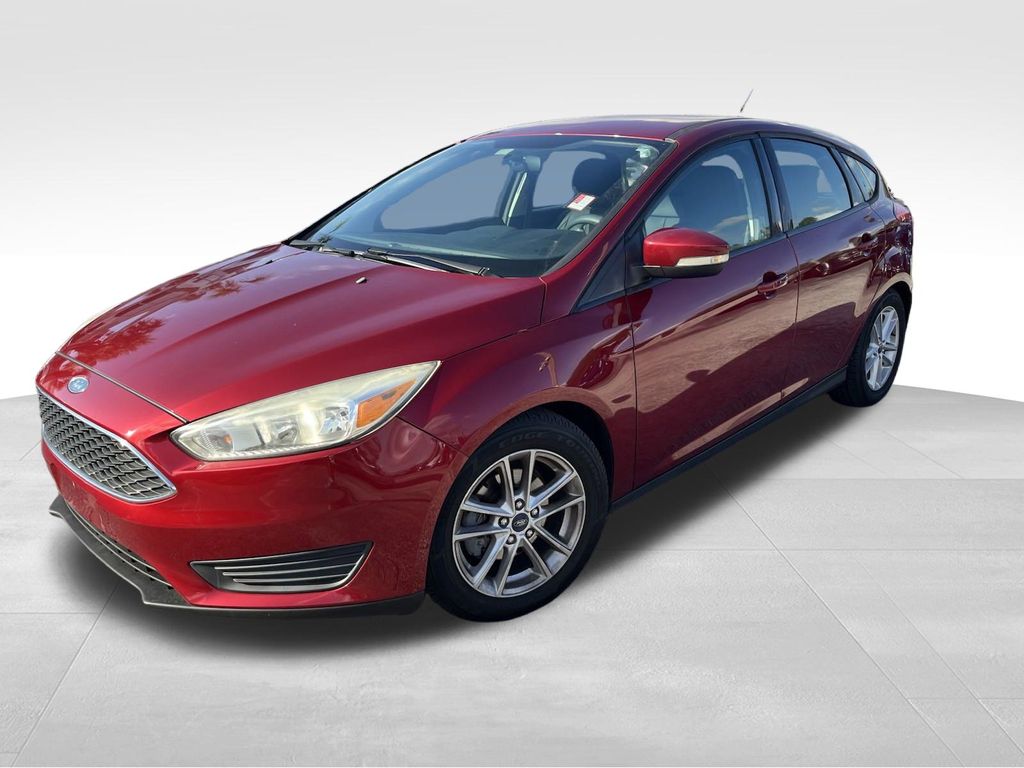 2016 Ford Focus SE 8