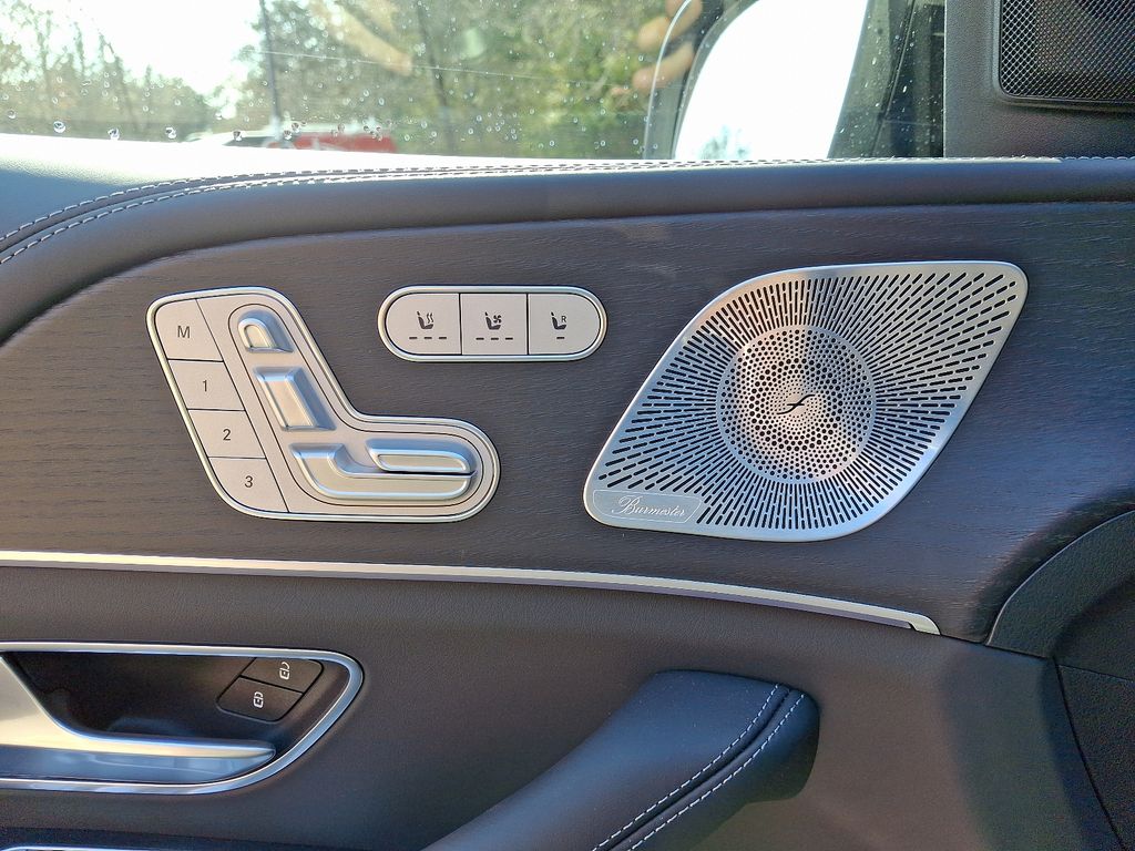 2025 Mercedes-Benz GLE 53 AMG 8