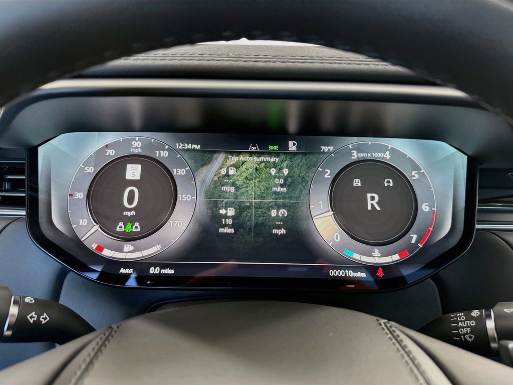Thumbnail: 2026 Land Rover Range Rover Sport - 32