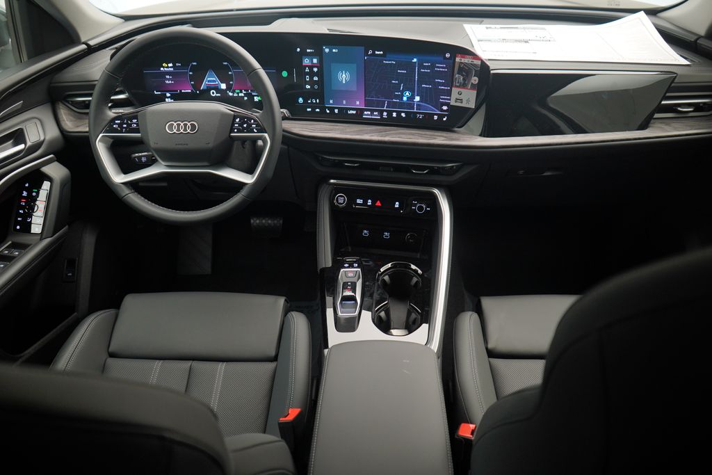 Thumbnail: 2025 Audi Q5 - 8