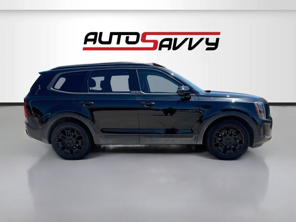 Used 2021 Black Kia SX image 8