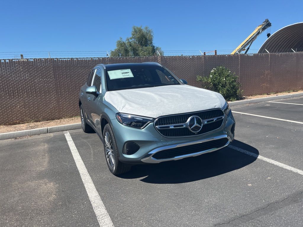 Thumbnail: 2026 Mercedes-Benz GLC - 3