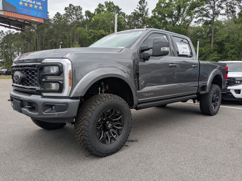 2026 Ford F-250 Super Duty Black Widow