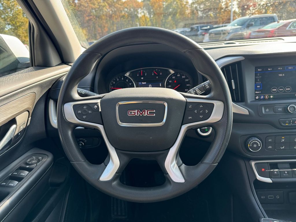 2022 GMC Terrain SLE 11