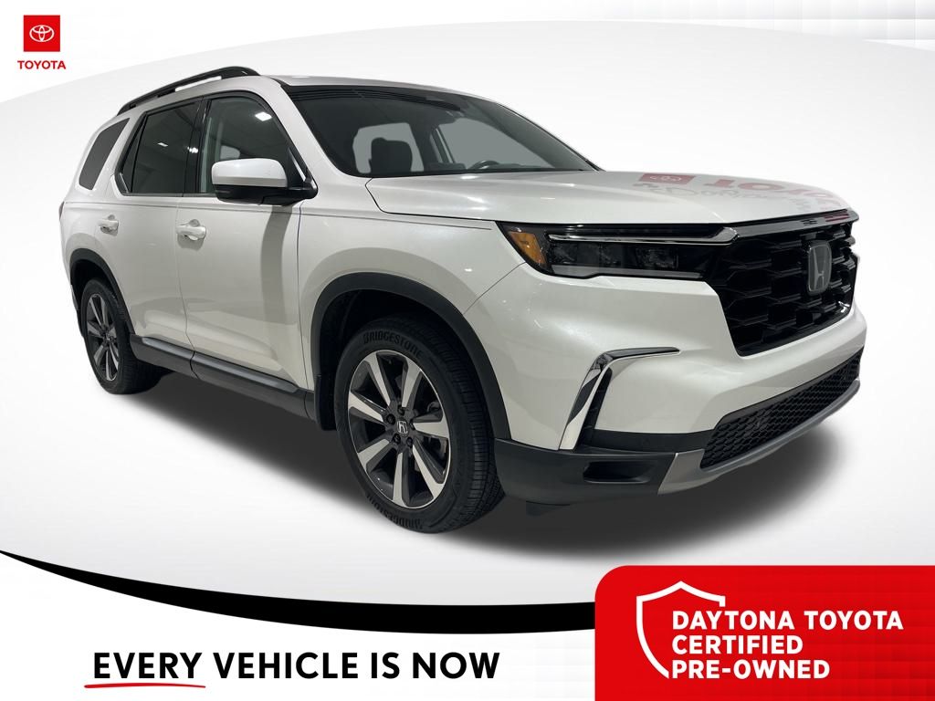 2023 Honda Pilot Touring's photo