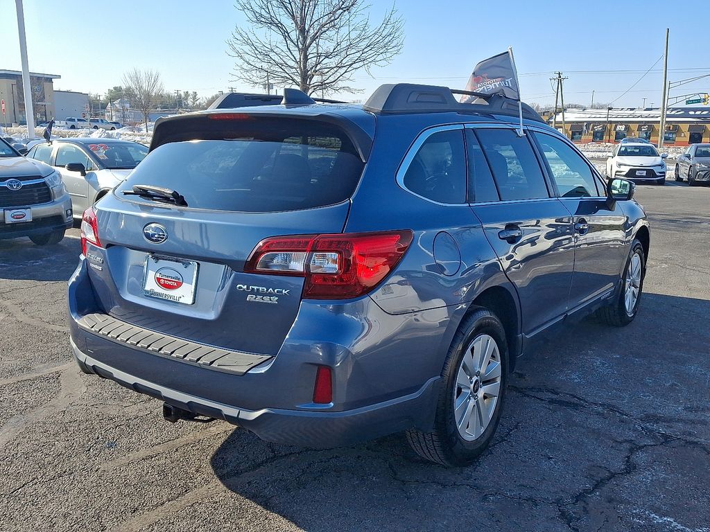 Thumbnail: 2017 Subaru Outback - 6