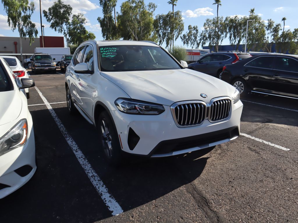 Thumbnail: 2022 BMW X3 - 3
