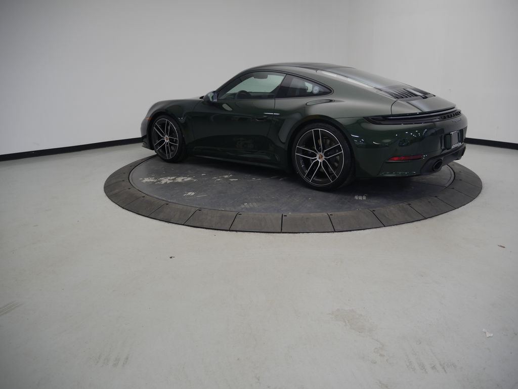 Thumbnail: 2026 Porsche 911 - 3