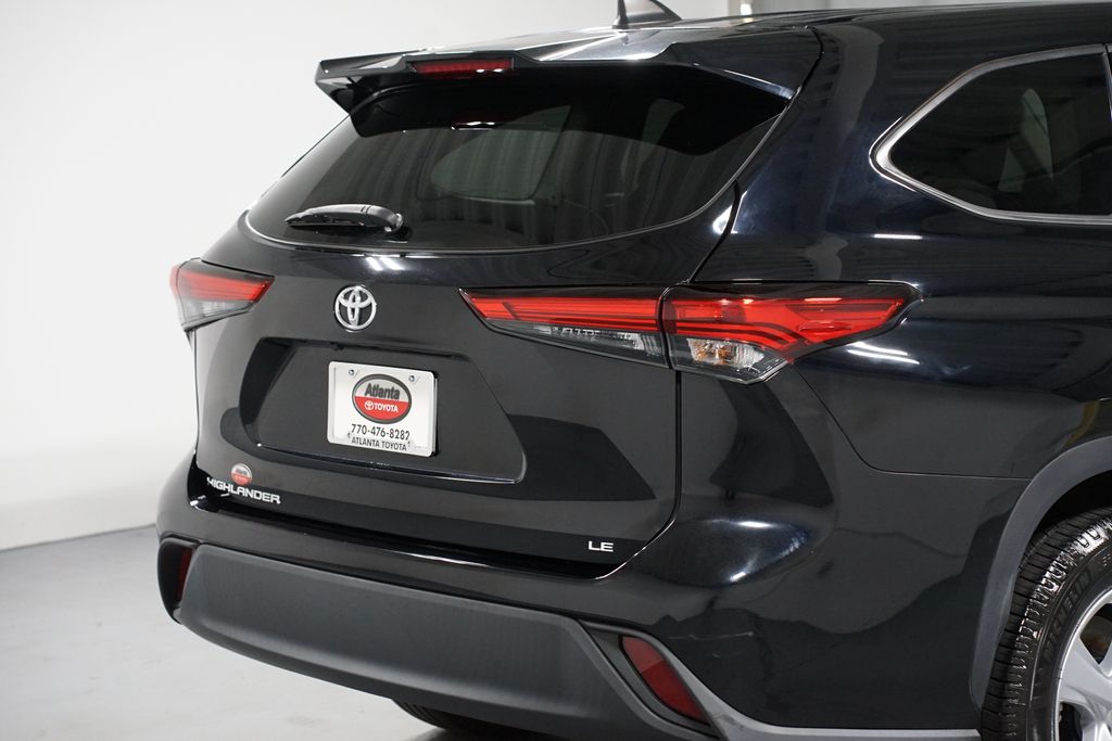 Thumbnail: 2022 Toyota Highlander - 9