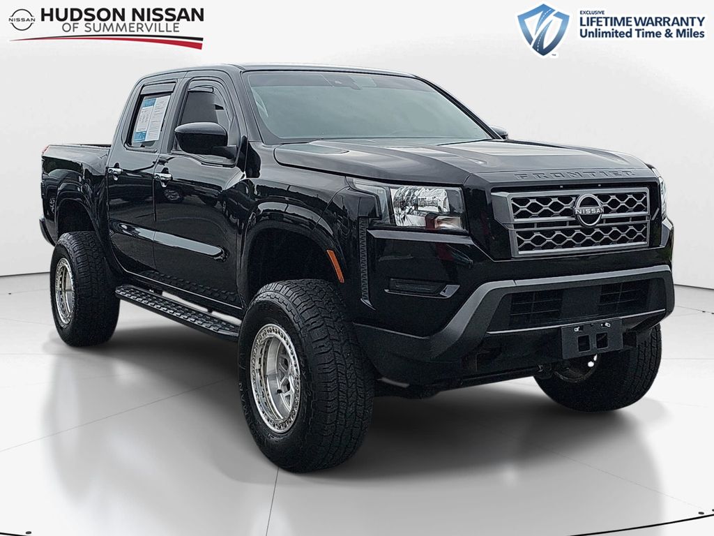 2022 Nissan Frontier SV Crew Cab RWD