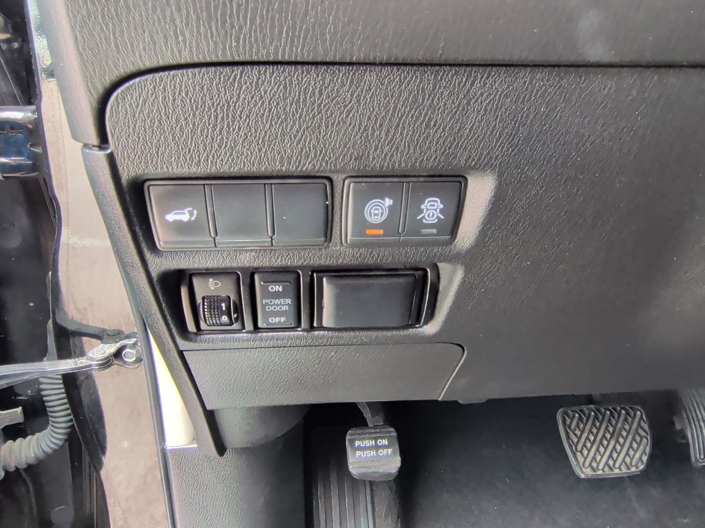 2019 Nissan Armada SL Black at Emmons Autoplex