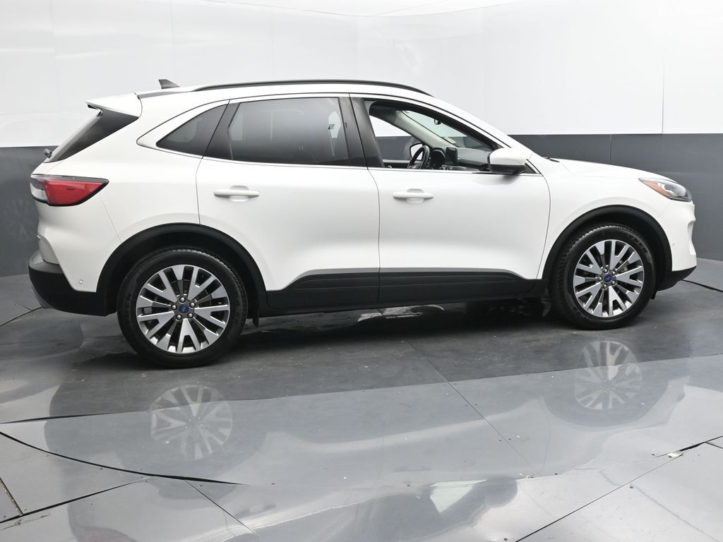 2021 Ford Escape Titanium