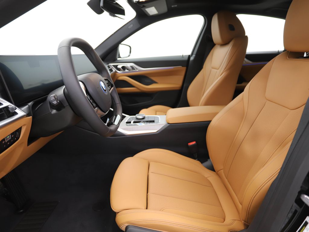 2025 BMW i4 xDrive40 11