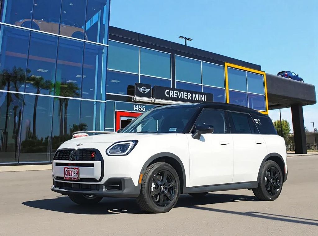 Thumbnail: 2026 MINI Cooper Countryman - 1