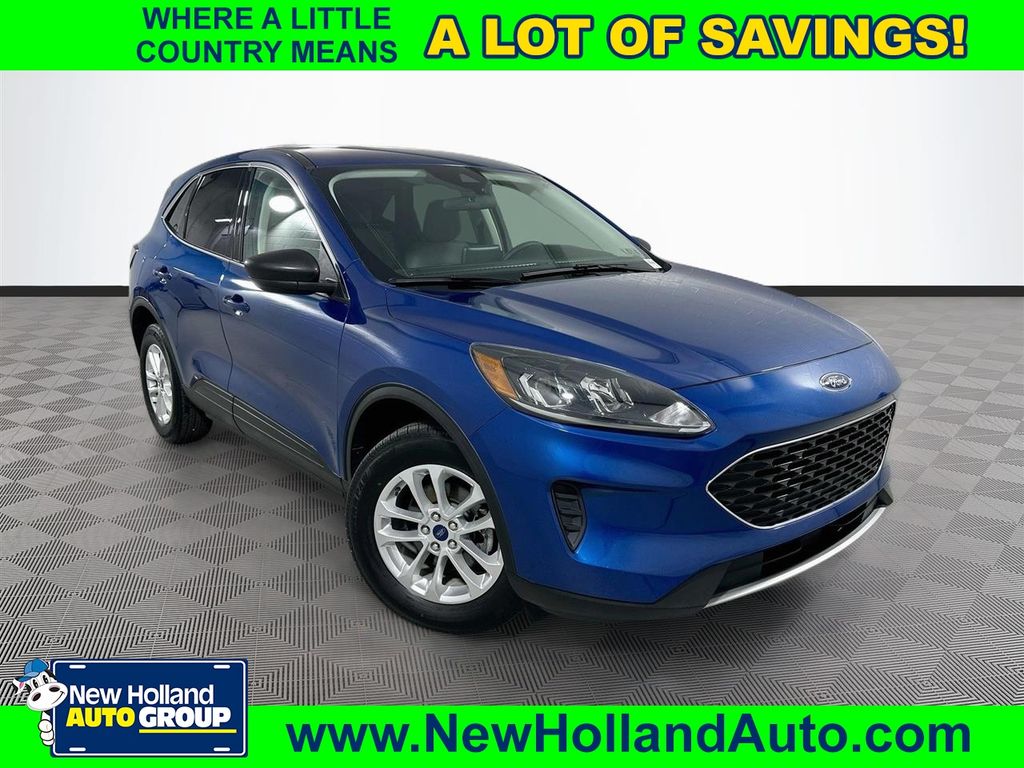 Blue Metallic 2022 Ford Escape Hybrid SUV / Crossover All-Wheel Drive Continuously Variable Transmission