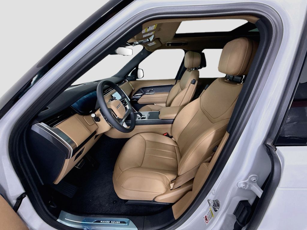 Thumbnail: 2026 Land Rover Range Rover - 21