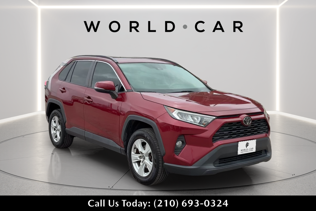 2020 Toyota RAV4 XLE FWD