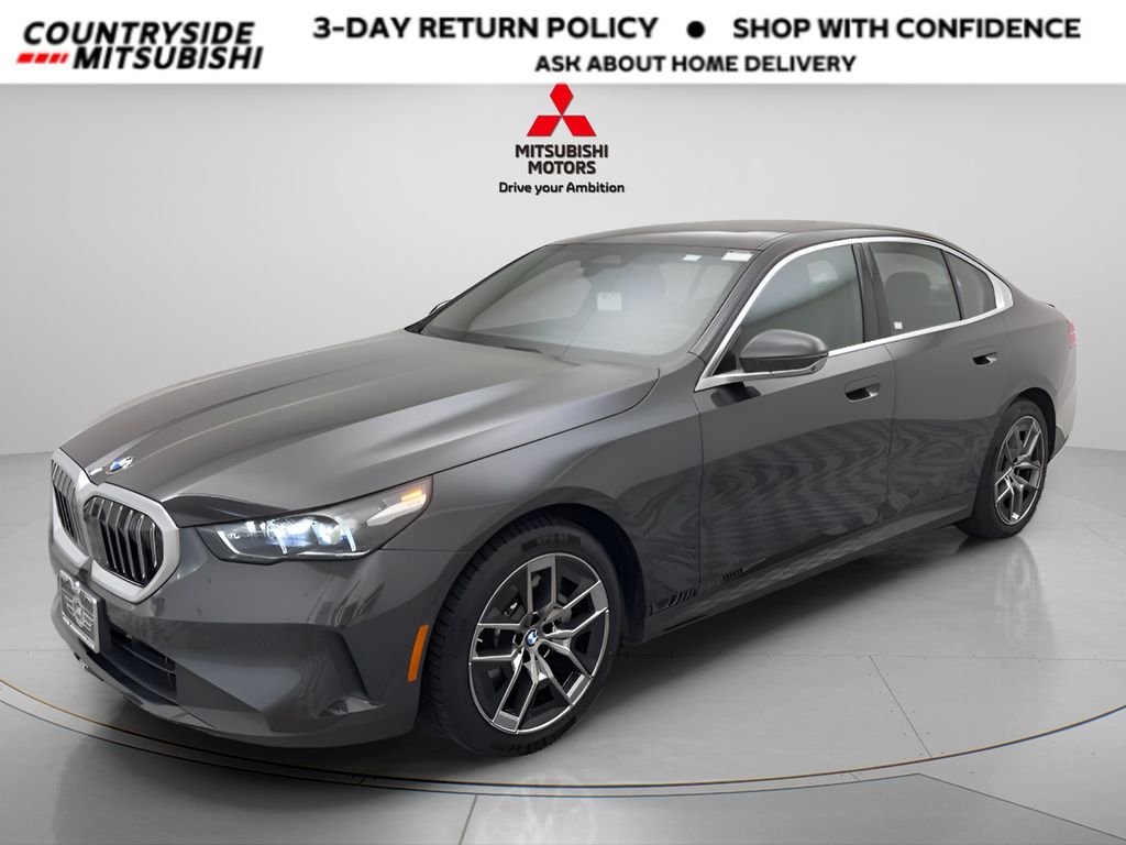 Gray (Dark Graphite) 2026 BMW 5 Series Sedan All-Wheel Drive 8-Speed Automatic