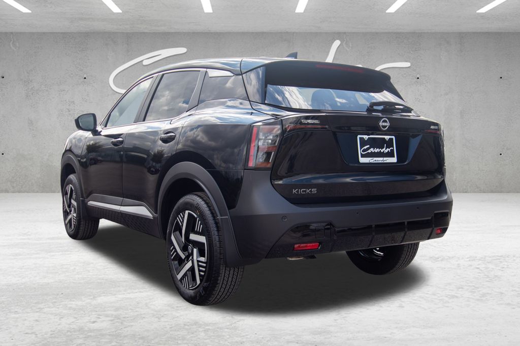 2025 Nissan Kicks SV 5