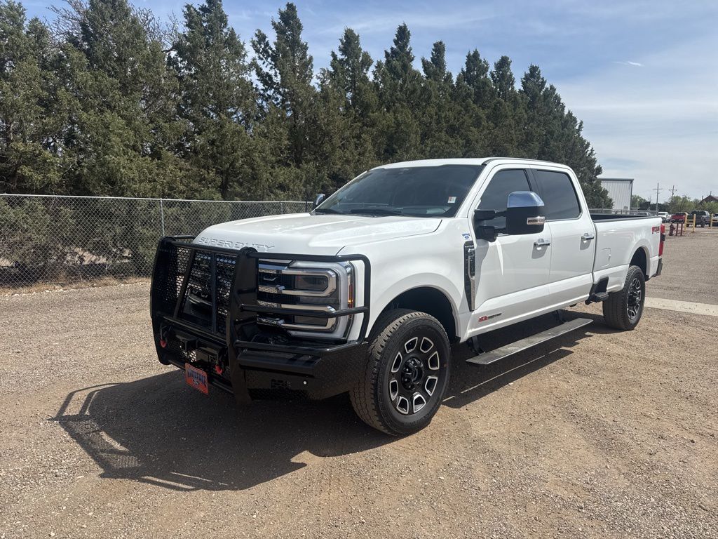 White Metallic 2024 Ford F-350 Super Duty Platinum Crew Cab 4WD Pickup Truck Four-Wheel Drive Automatic