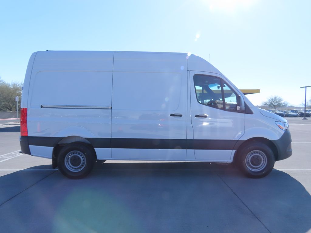 2025 Mercedes-Benz Sprinter 2500 4