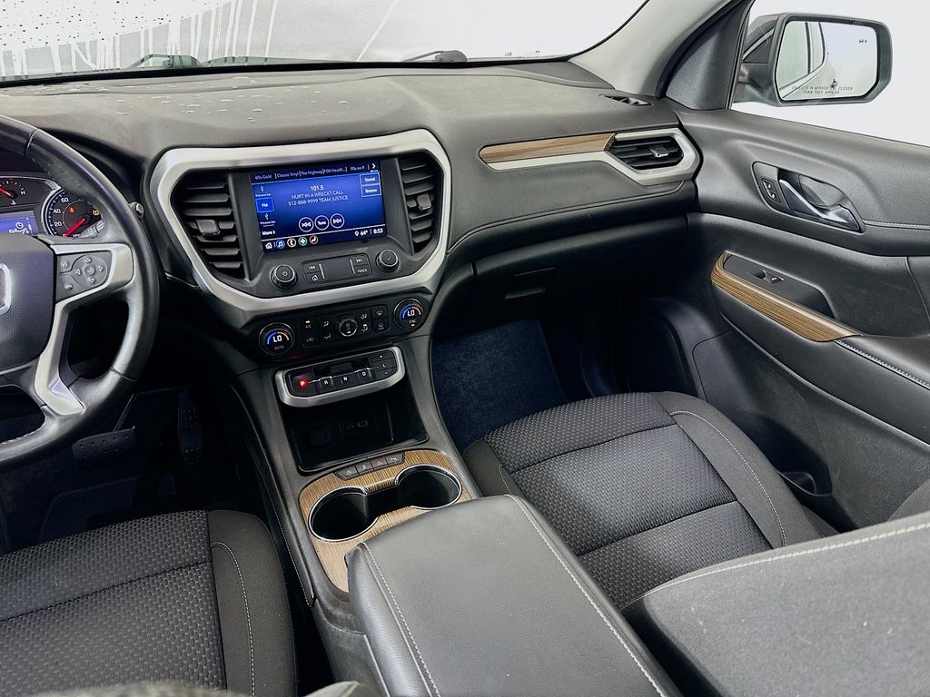 Thumbnail: 2020 GMC Acadia - 23